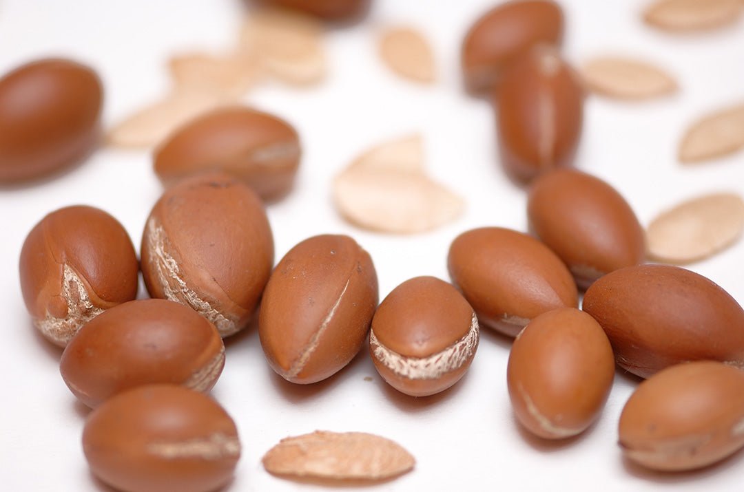 Arganolie is een natuurlijke olie om jezelf te verzorgen. Pure arganolie!